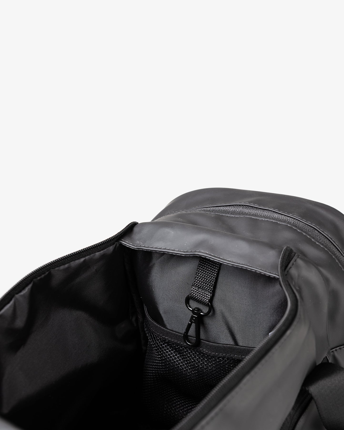 gym-bag-black-b1 Smartshake_GymBag_Black_detail.jpg