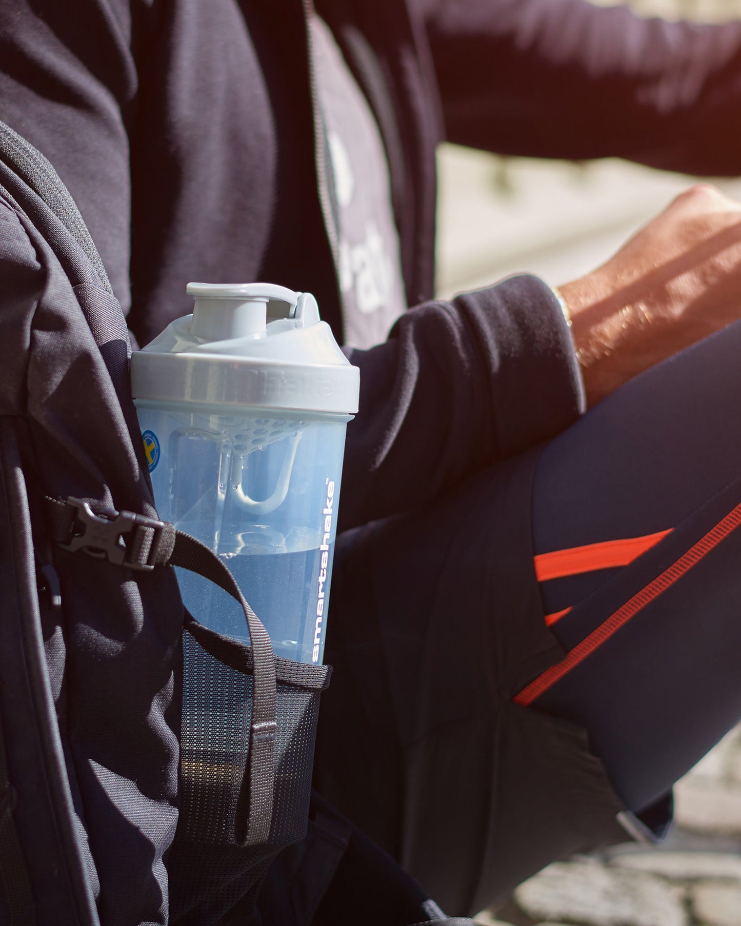 original2go-one-mist-gray-n2 Smartshake_Original2GoONE_Mist_Gray_lifestyle.jpg