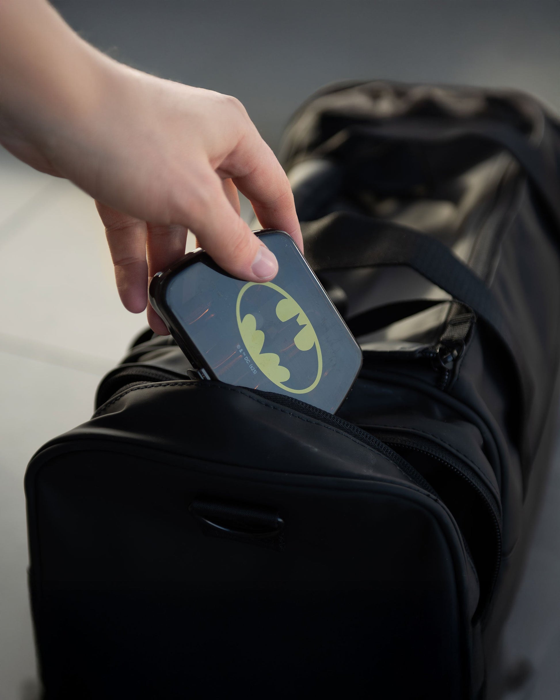 pill-box-7-days-organizer-batman-g7 Smartshake_7-days-PillBox_Organizer_Batman-lifestyle.jpg
