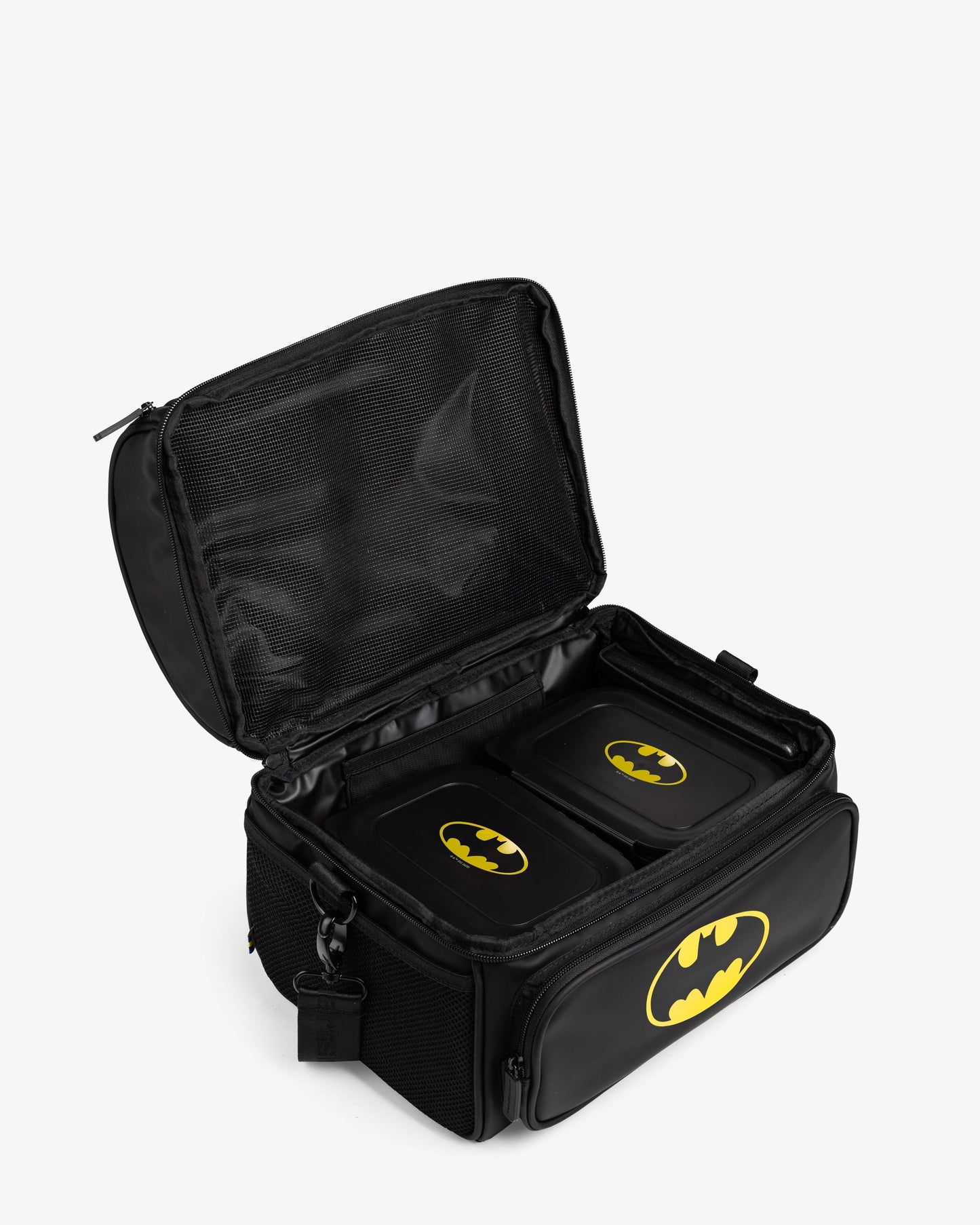 meal-prep-bag-batman-with-4-food-containers-and-2-ice-packs-s3 Smartshake_Meal_Prep_Bag_Batman_open.jpg