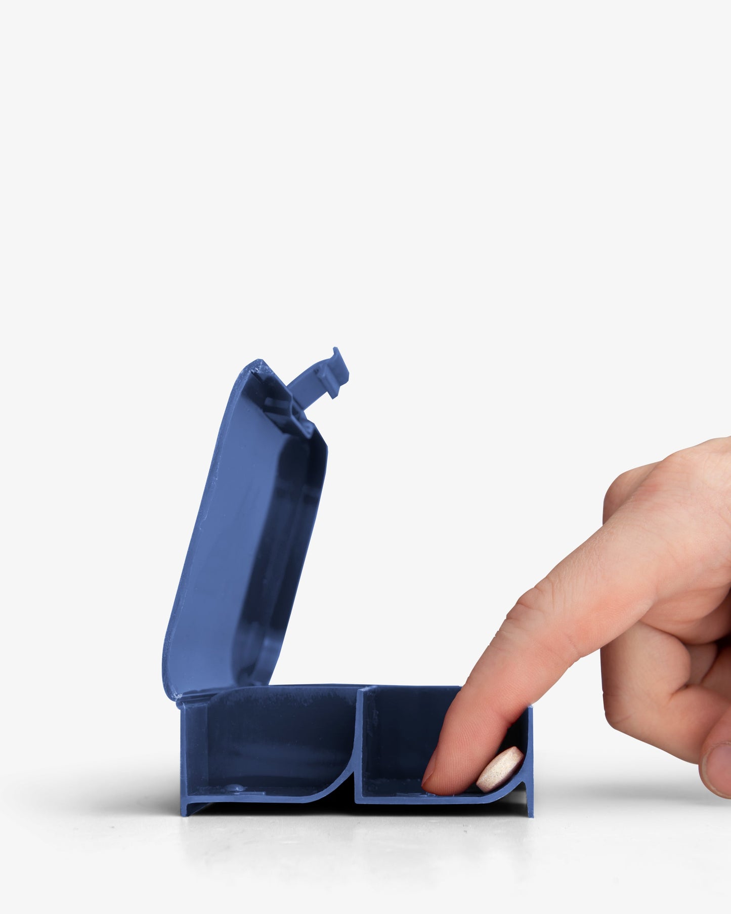 pill-box-organizer-superman-o5 Smartshake_PillBox_Organizer_Superman_curved_pillbox.jpg