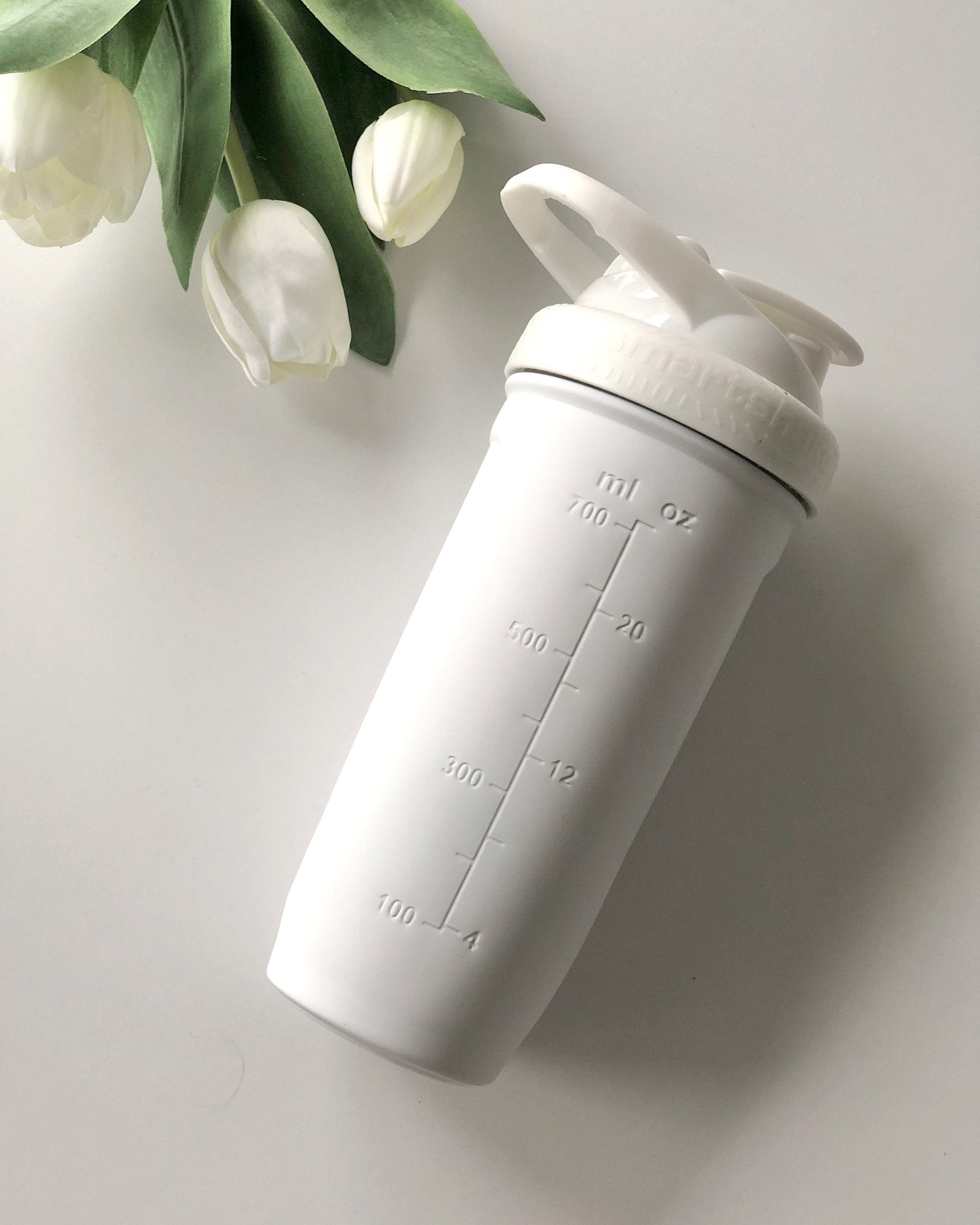 reforce-stainless-steel-white-k2 Smartshake_Reforce_Stainless_Steel_MTV_Logo_LS2_c201ff2a-8205-41aa-9b99-8a96c8ee650e.jpg